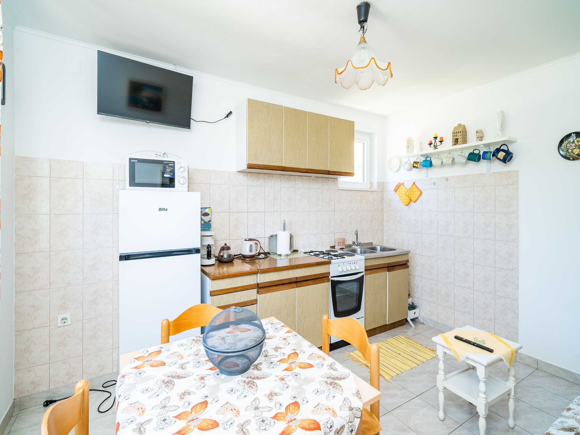 Ruim appartement met 3 slaapkamers en terras in Gruda - foto 8