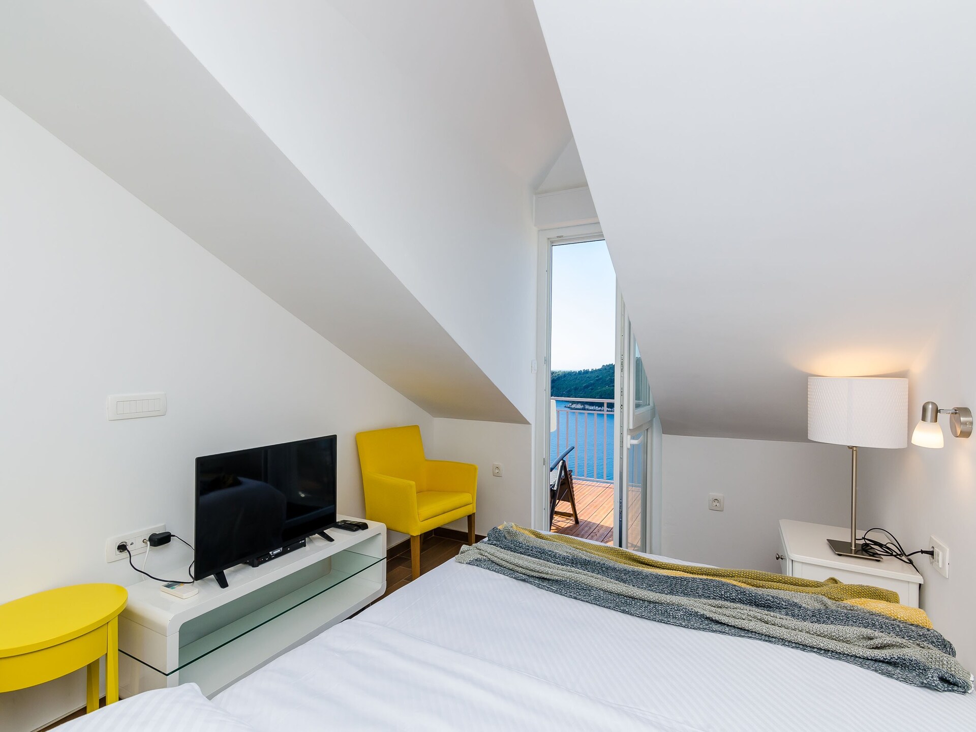 Appartement met zeezichtterras in Dubrovnik, vlakbij strand en oude stad - foto 7
