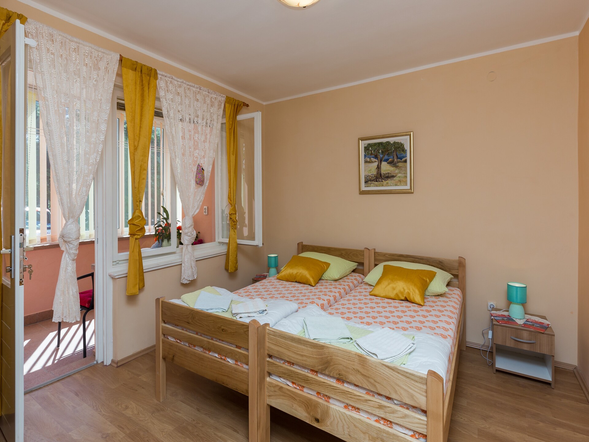 Appartement Lolo in Dubrovnik: 2 slaapkamers met loggia, strand op 200m - foto 1