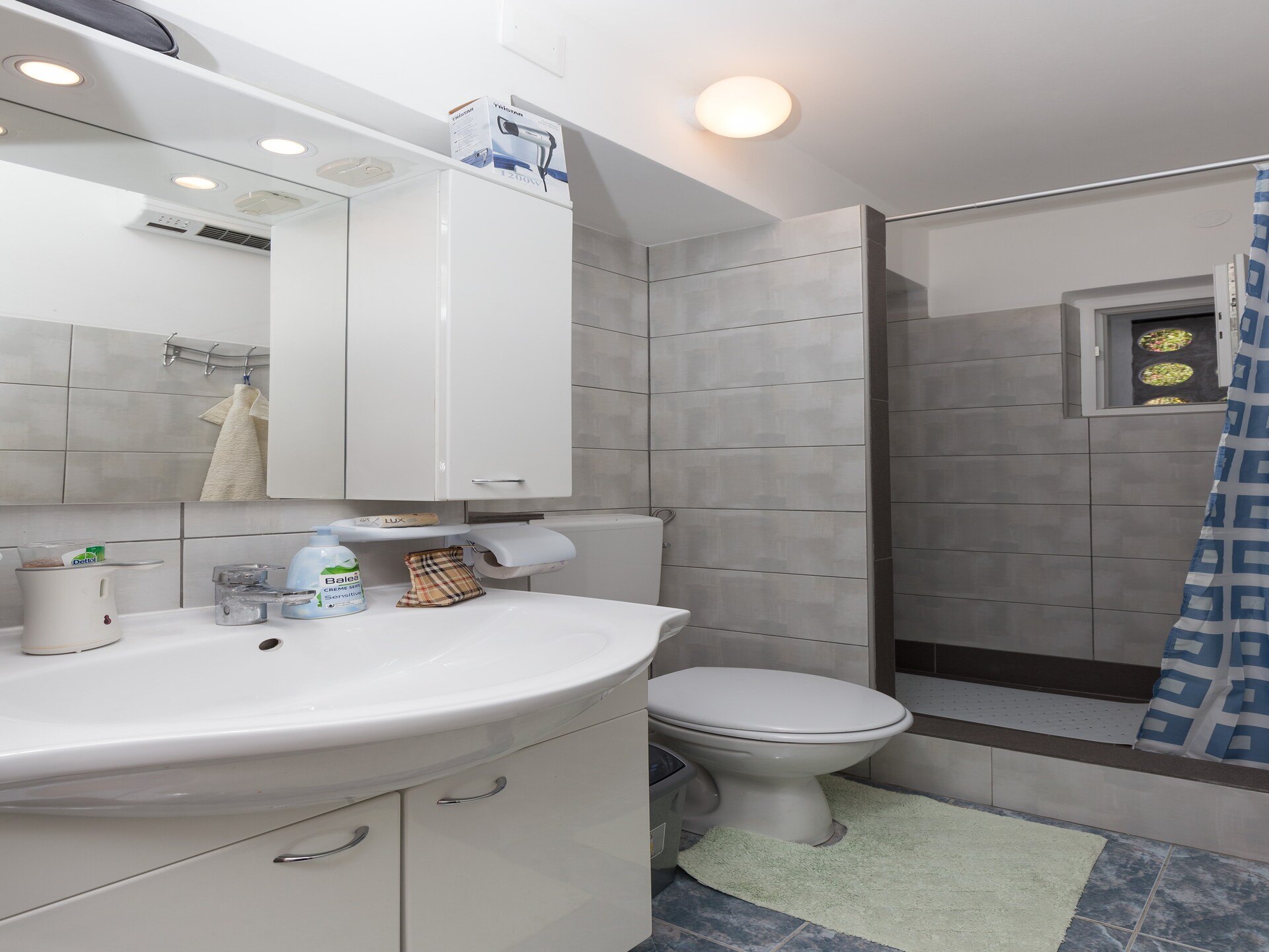 Appartement Lolo in Dubrovnik: 2 slaapkamers met loggia, strand op 200m - foto 11