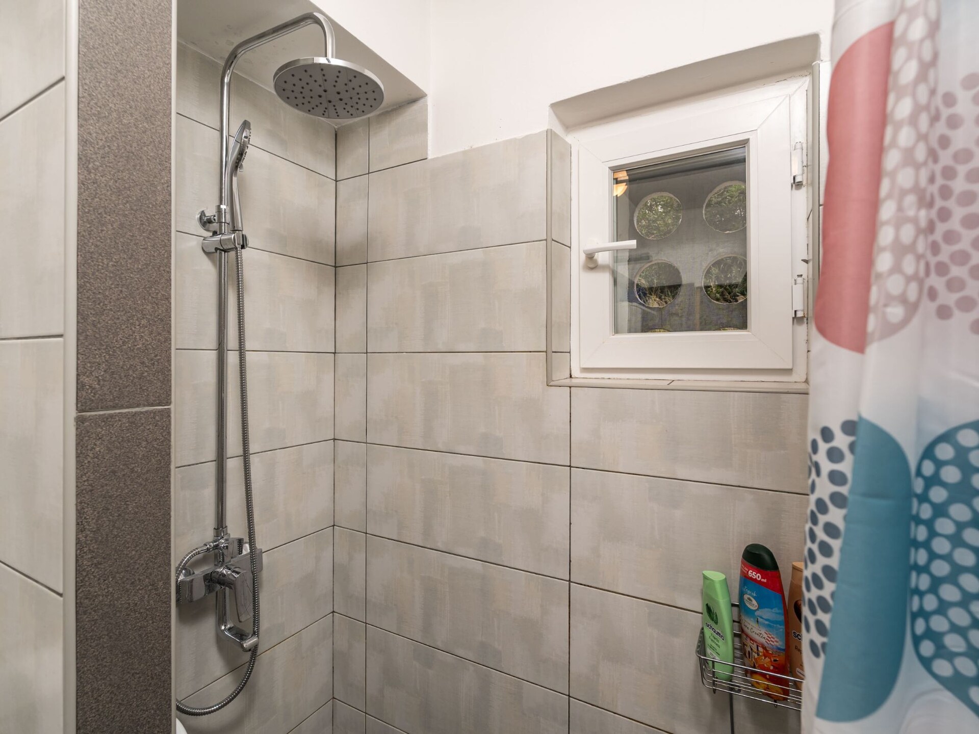 Appartement Lolo in Dubrovnik: 2 slaapkamers met loggia, strand op 200m - foto 35