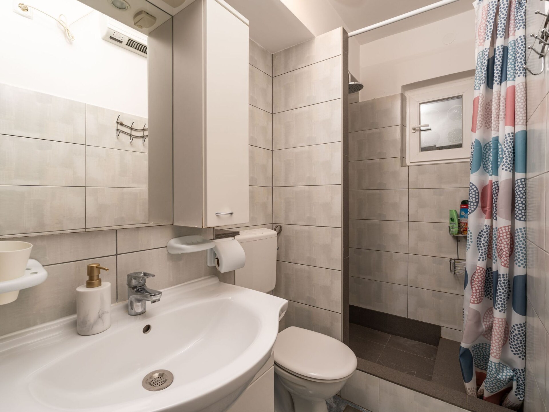 Appartement Lolo in Dubrovnik: 2 slaapkamers met loggia, strand op 200m - foto 41
