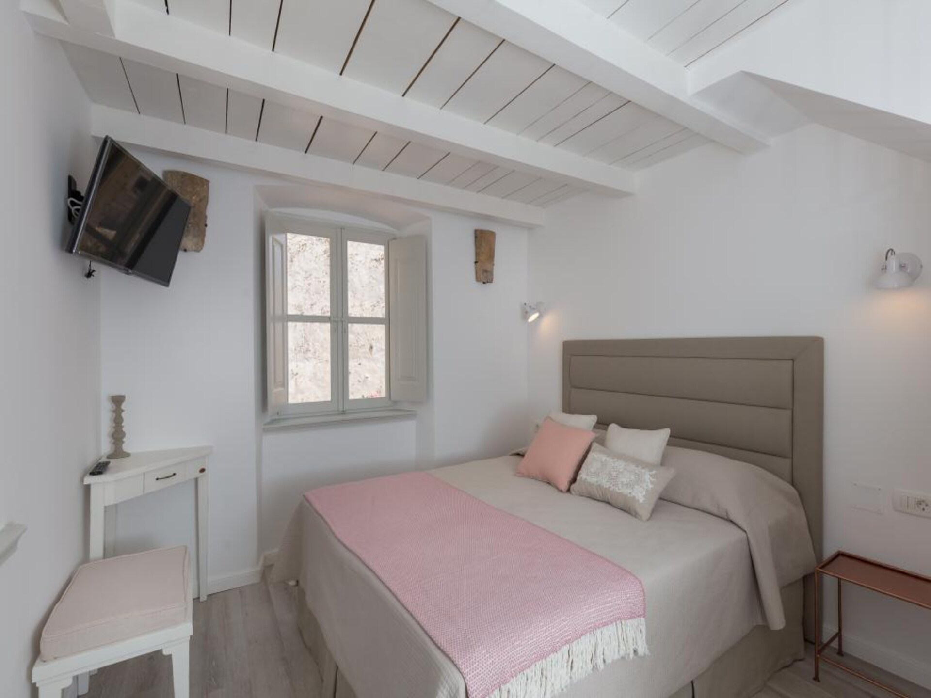 Op 900 m van het strand: Sfeervol appartement in Dubrovnik - foto 2