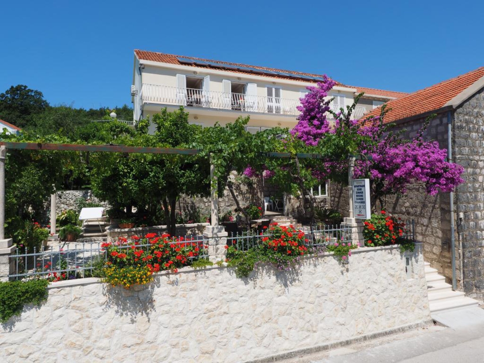 Apartments & Room Eva Slano - Two Bedroom Apartment with Terrace and Sea View (Veliki) - foto 9