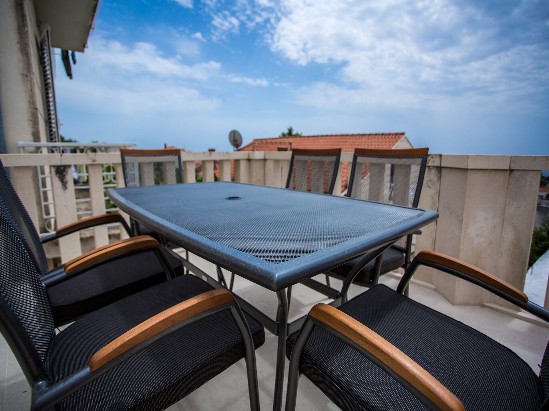 Knus appartement met gedeeld terras, vlakbij strand Bellevue in Dubrovnik - foto 28
