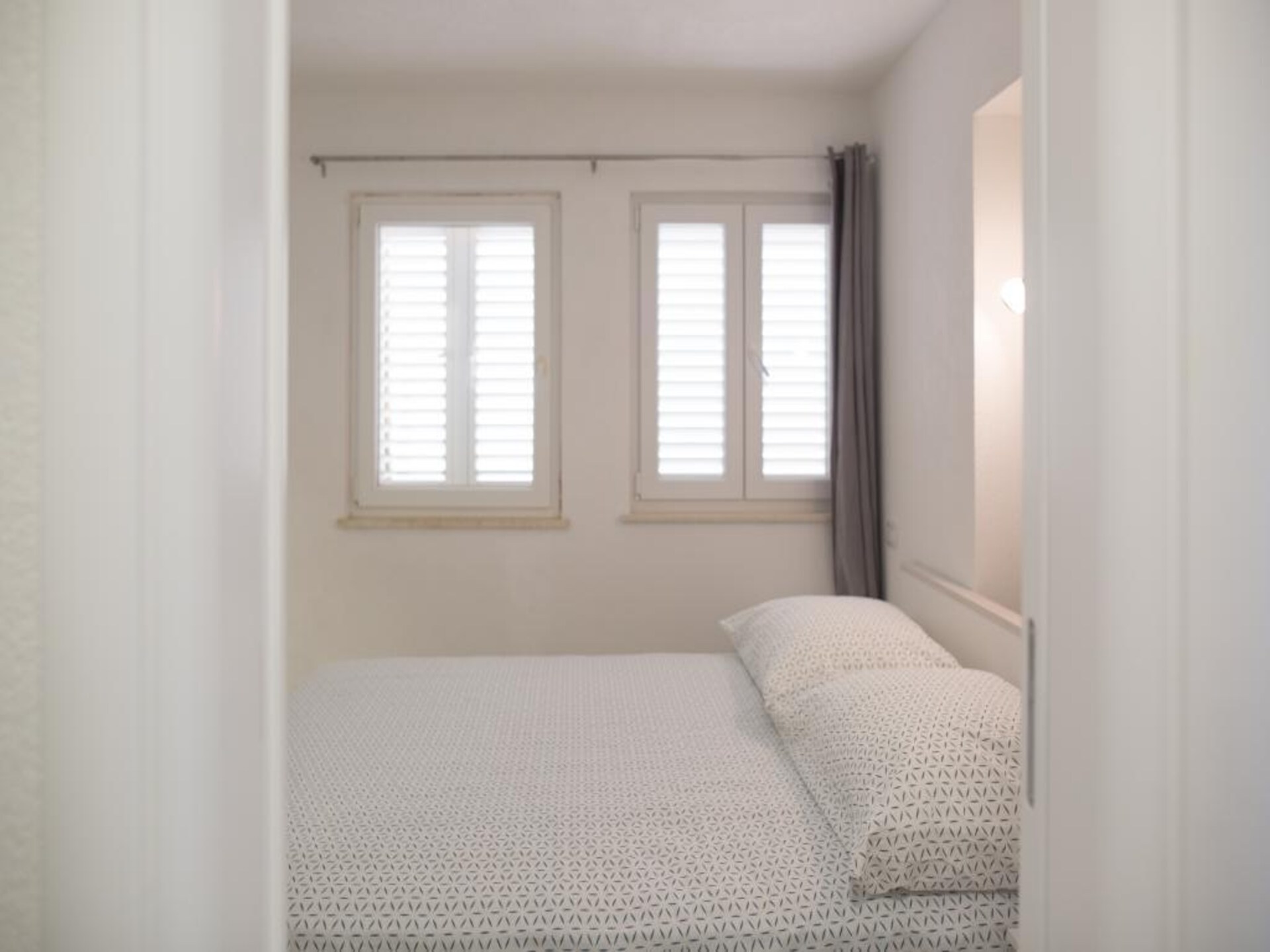 Knus appartement met gedeeld terras, vlakbij strand Bellevue in Dubrovnik - foto 14