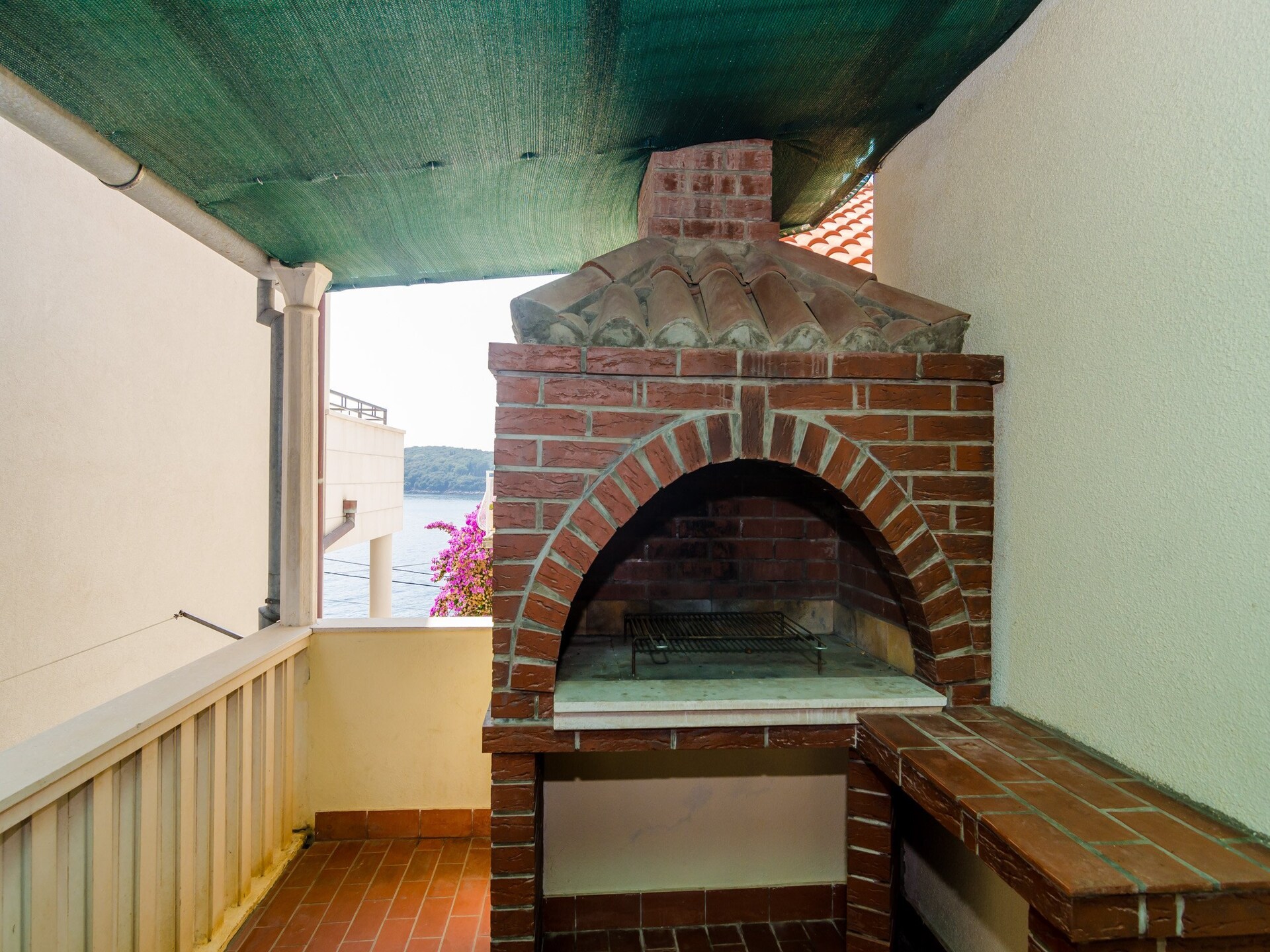 Rustgevend appartement met zeezicht en terras in Molunat - foto 3