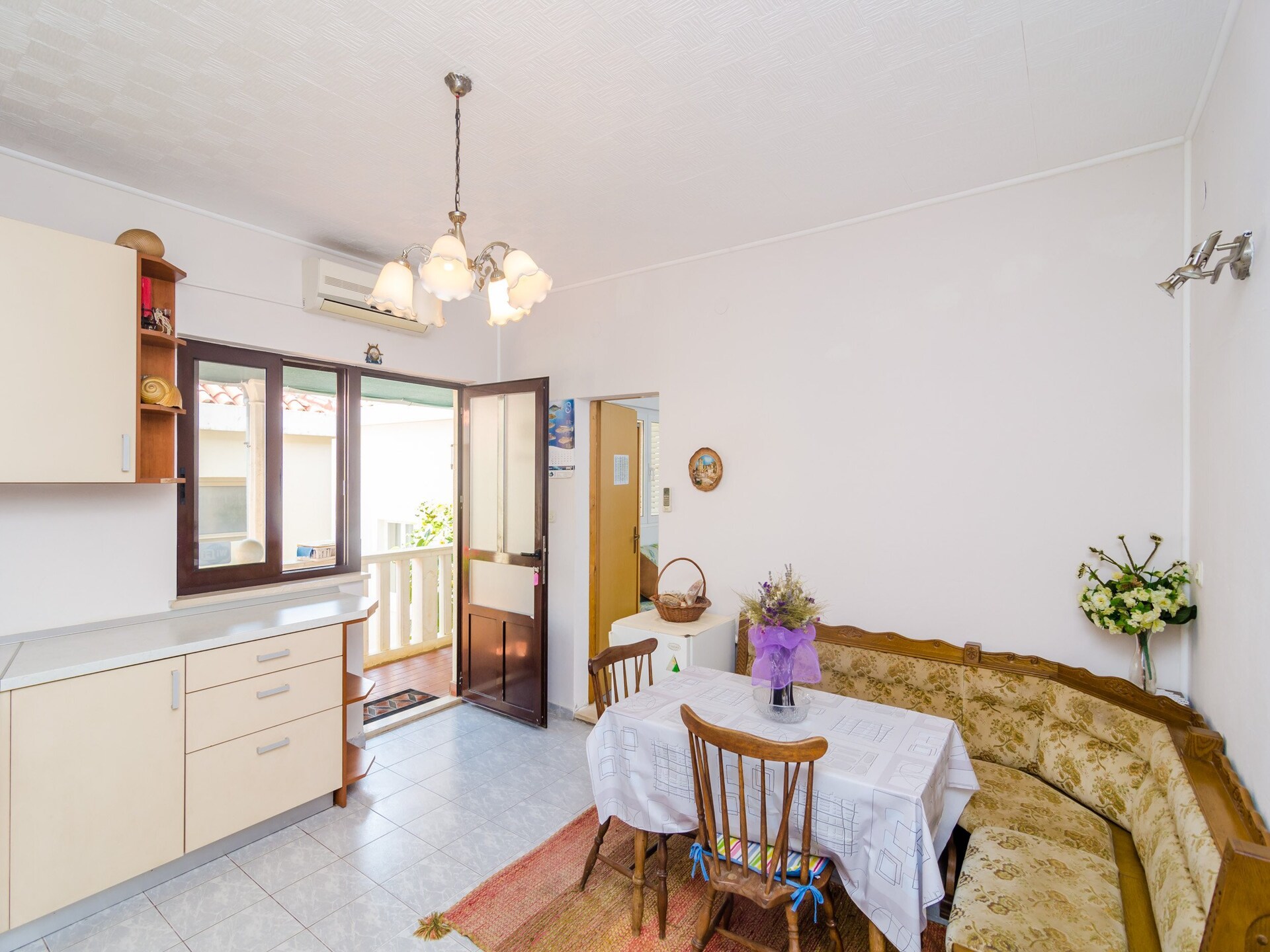 Knus appartement met zeezicht en terras in het rustige Molunat - foto 1