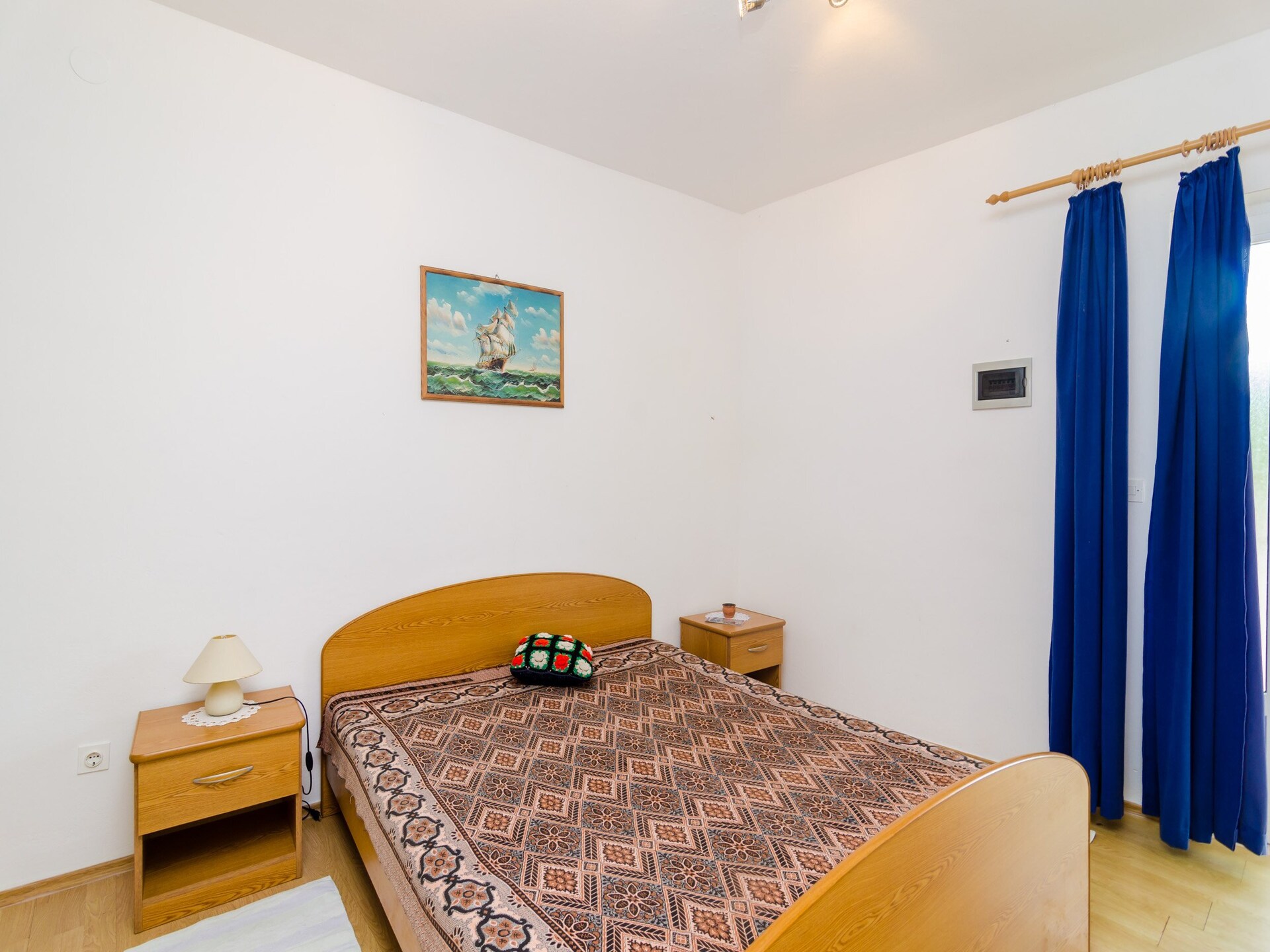 Rustgevend studio-appartement met terras in Molunat - foto 5