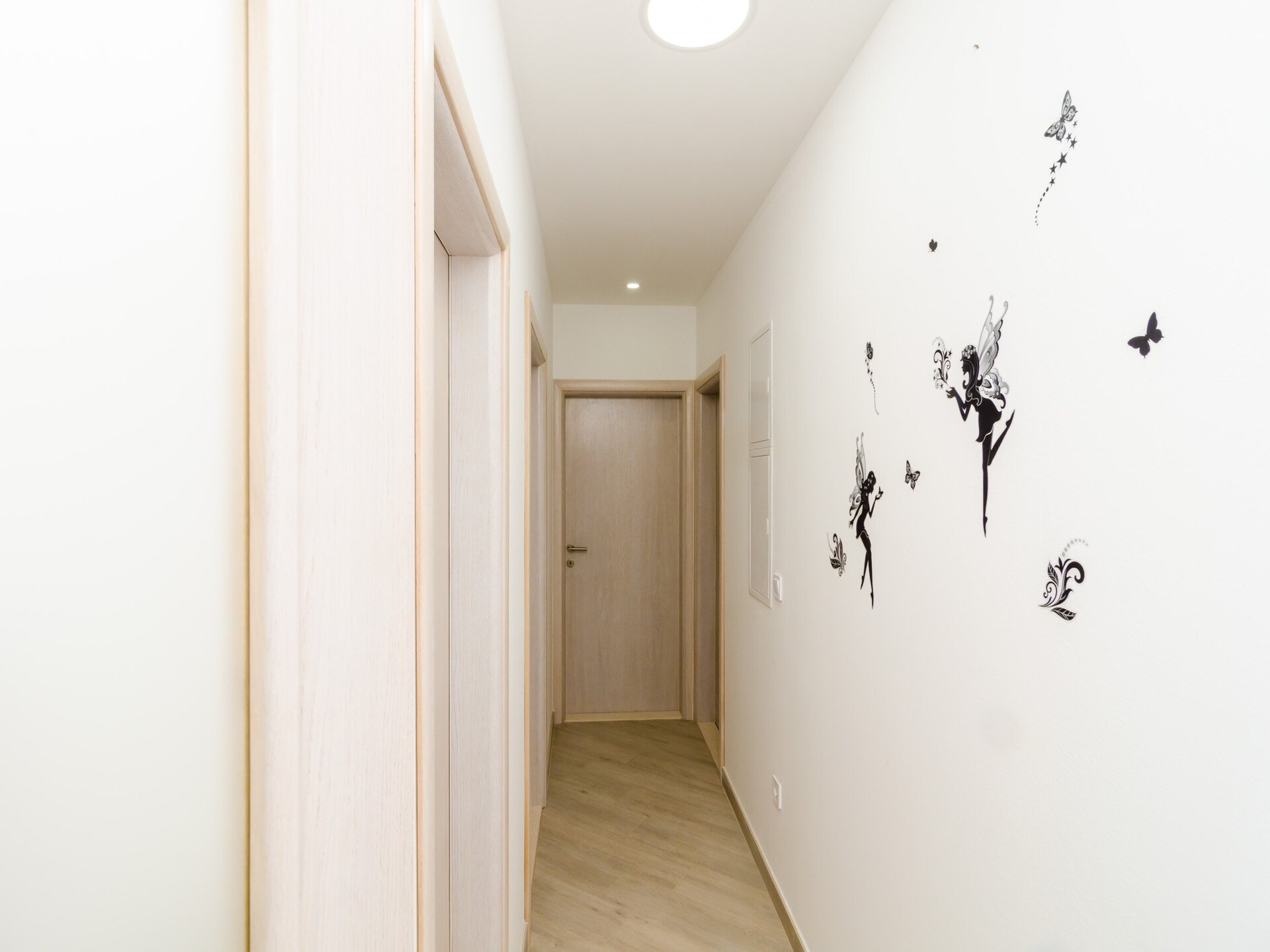 Comfortabel 2-slaapkamerappartement met balkon en zeezicht in Banići - foto 21