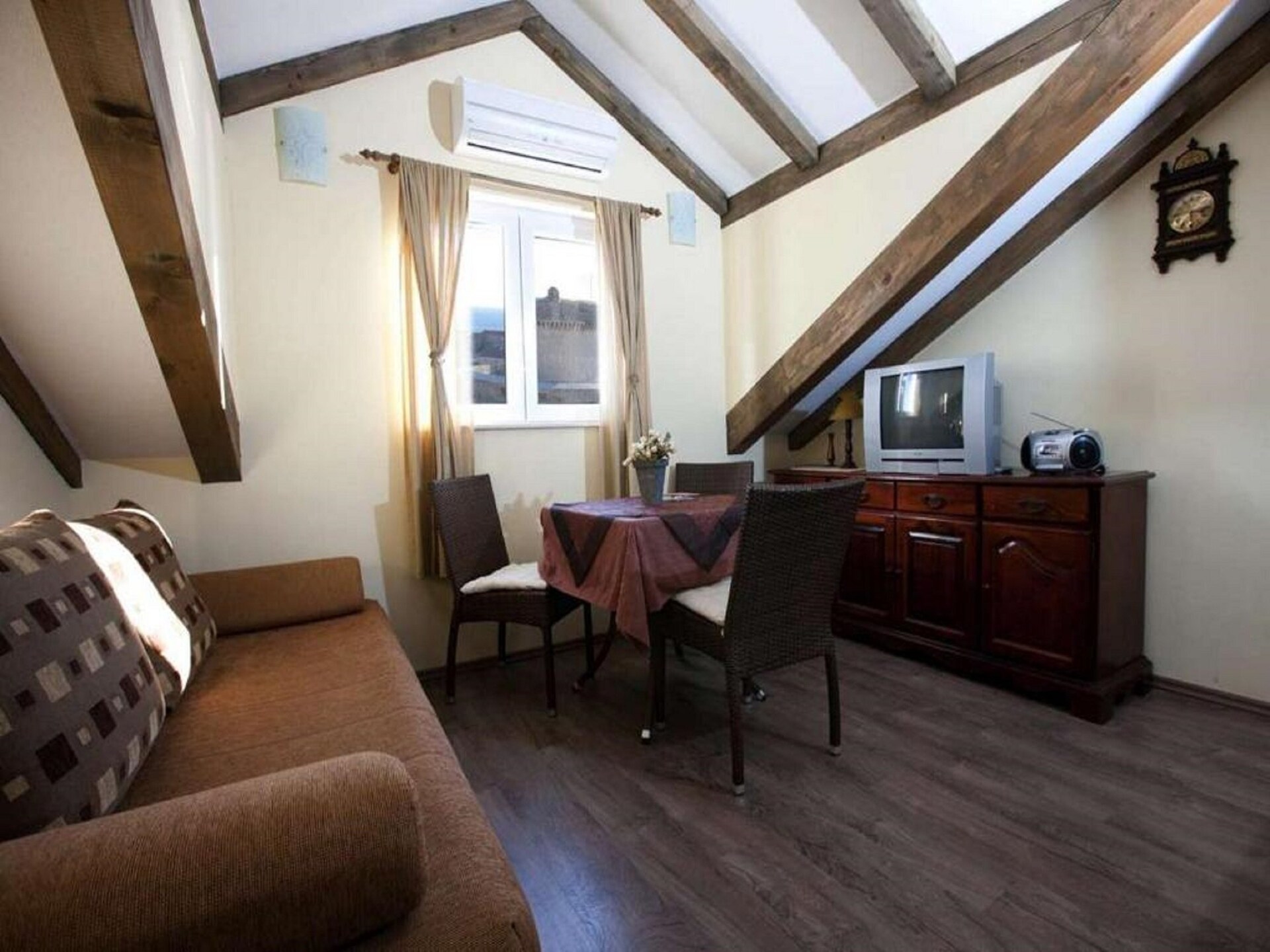 Knus appartement vlakbij de oude stad van Dubrovnik met uitzicht op zee - foto 3