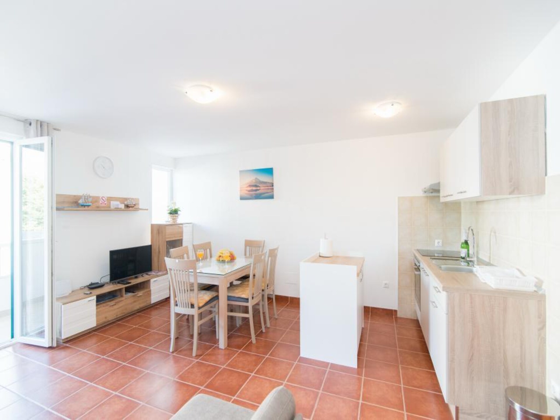 Appartement Budimir: Twee slaapkamers met zeezicht op eiland Brač - foto 4