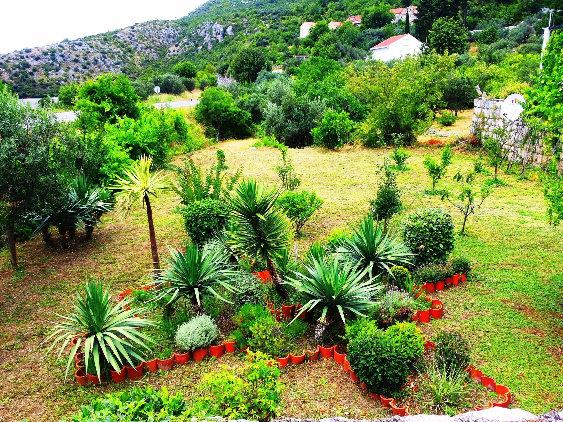 Rustiek appartement met zeezicht en terras vlakbij Dubrovnik - foto 9