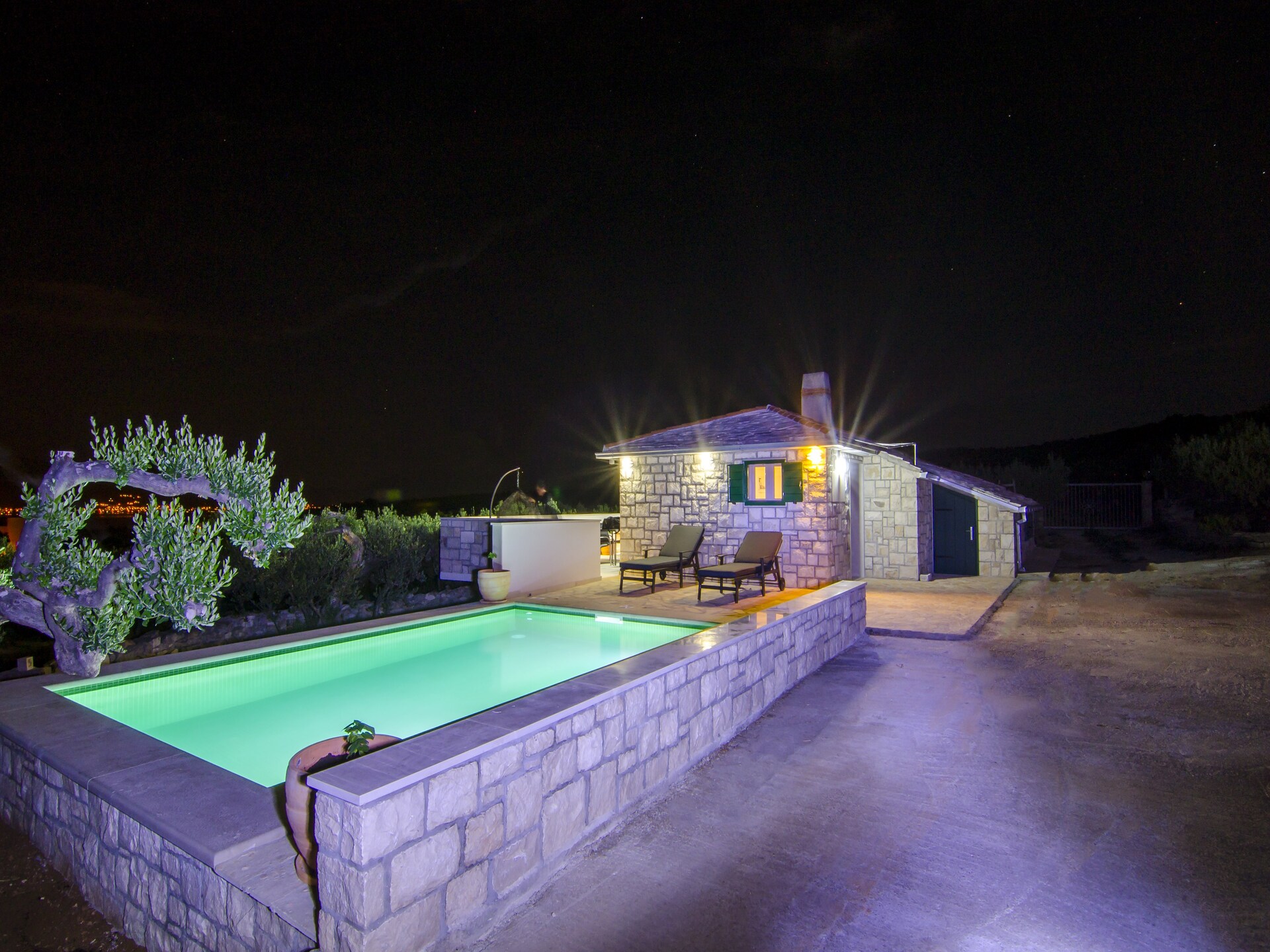 Vakantiehuis Bliss met privézwembad en uitzicht op zee op Brač - foto 2