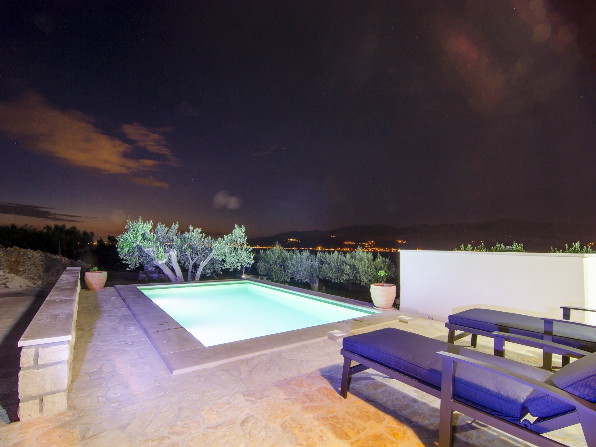 Vakantiehuis Bliss met privézwembad en uitzicht op zee op Brač - foto 1