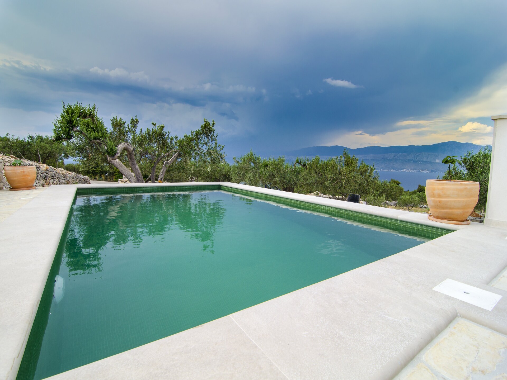 Vakantiehuis Bliss met privézwembad en uitzicht op zee op Brač - foto 14