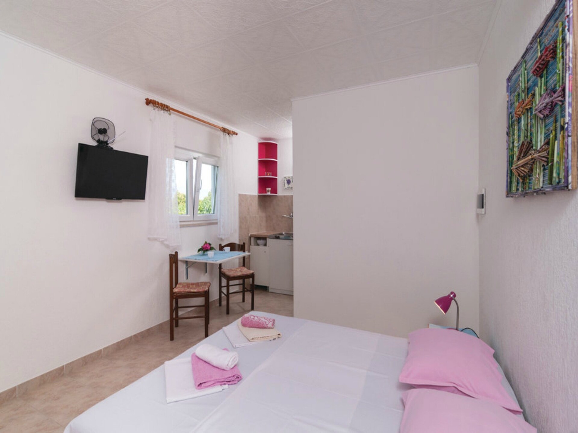 Vakantiehuis Blossom met privézwembad en jacuzzi nabij zee in Supetar - foto 13