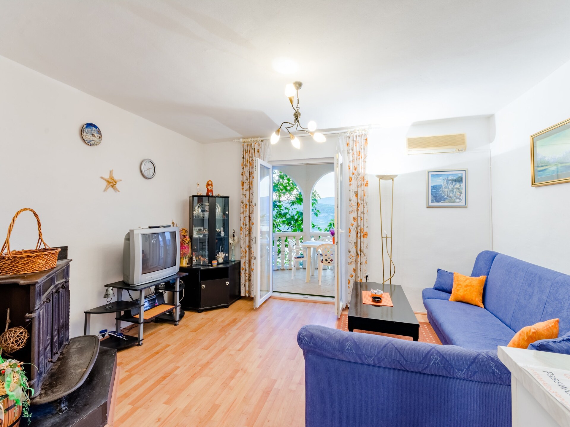 8-persoons appartement in Mastrinka met privézwembad - foto 6