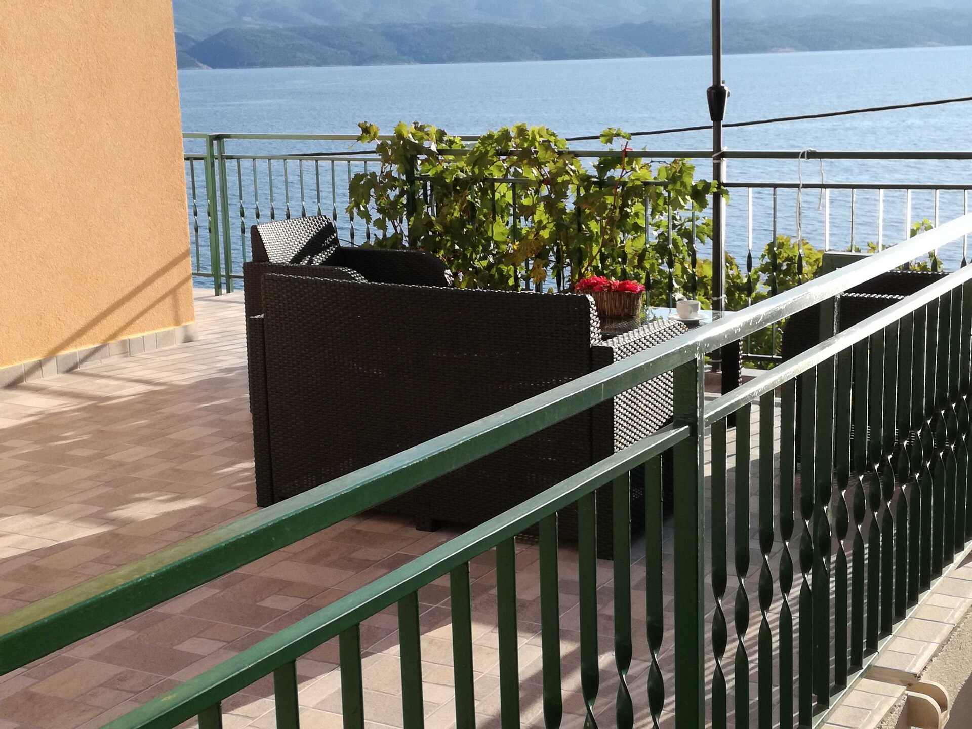 Appartement met zeezicht en balkon op 4 km van Omis - foto 14