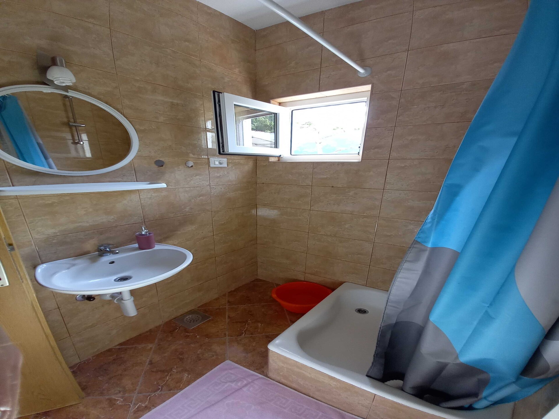 2-persoons appartement aan zee in Sobra - foto 8