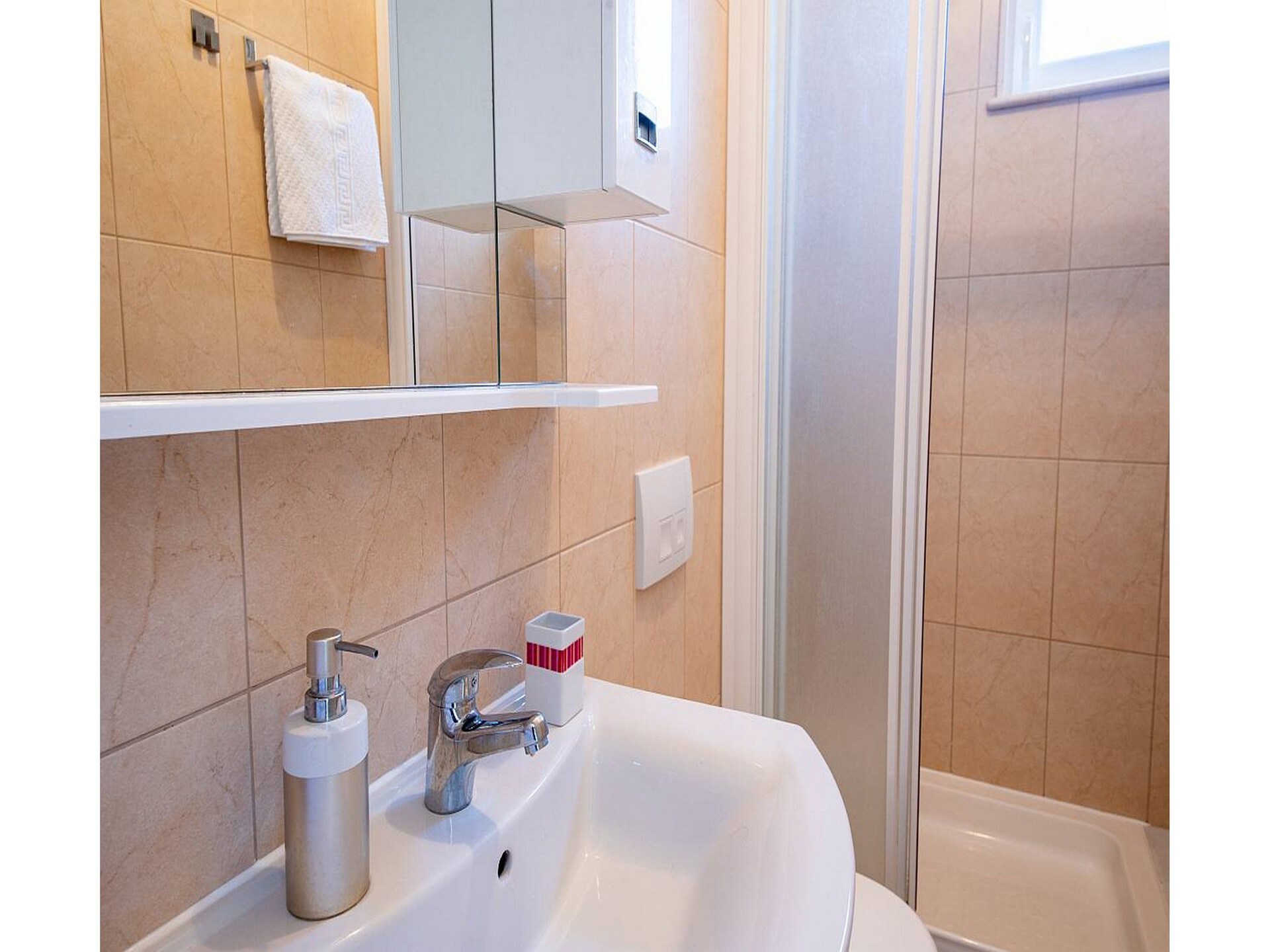 3-persoons appartement met zeezicht in Bol - foto 12