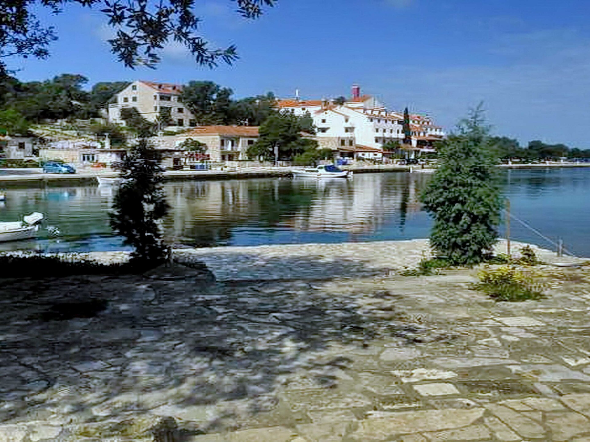 Aan het strand: Comfortabel appartement in Pomena, Mljet - foto 15