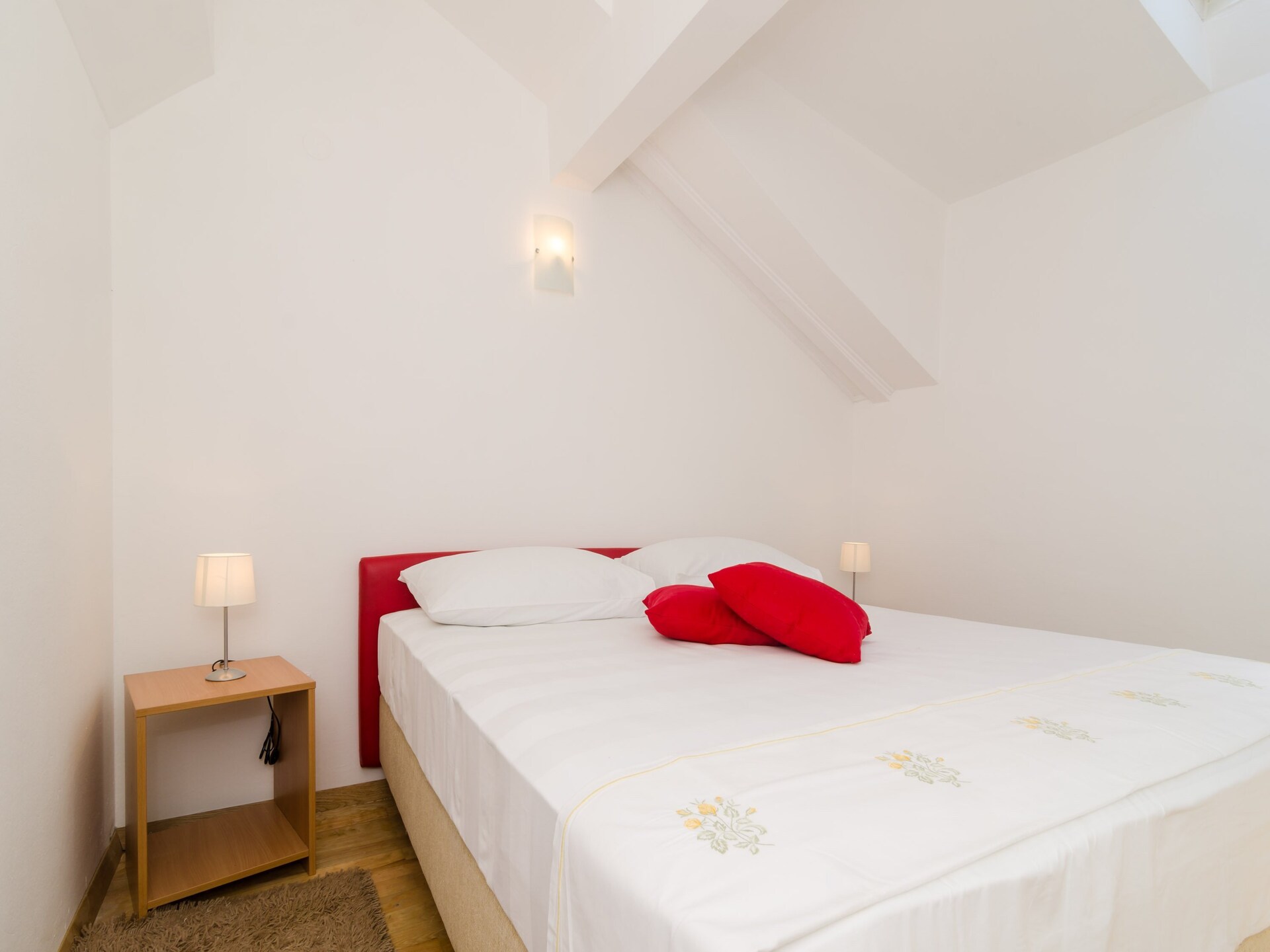 Appartement Emma: Ruim 2-slaapkamer appartement met balkon en zeezicht in Lapad - foto 12