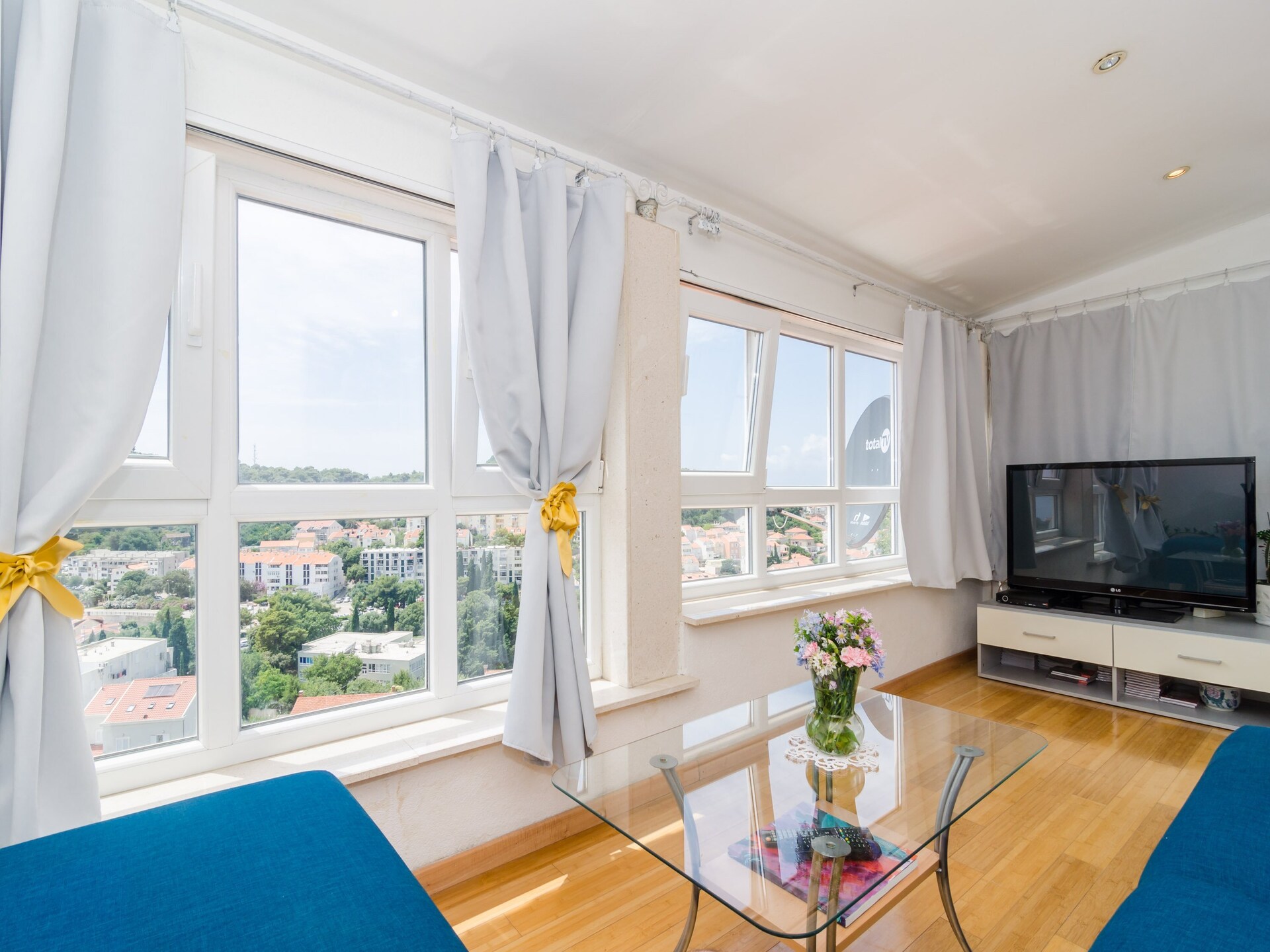 Appartement Emma: Ruim 2-slaapkamer appartement met balkon en zeezicht in Lapad - foto 27