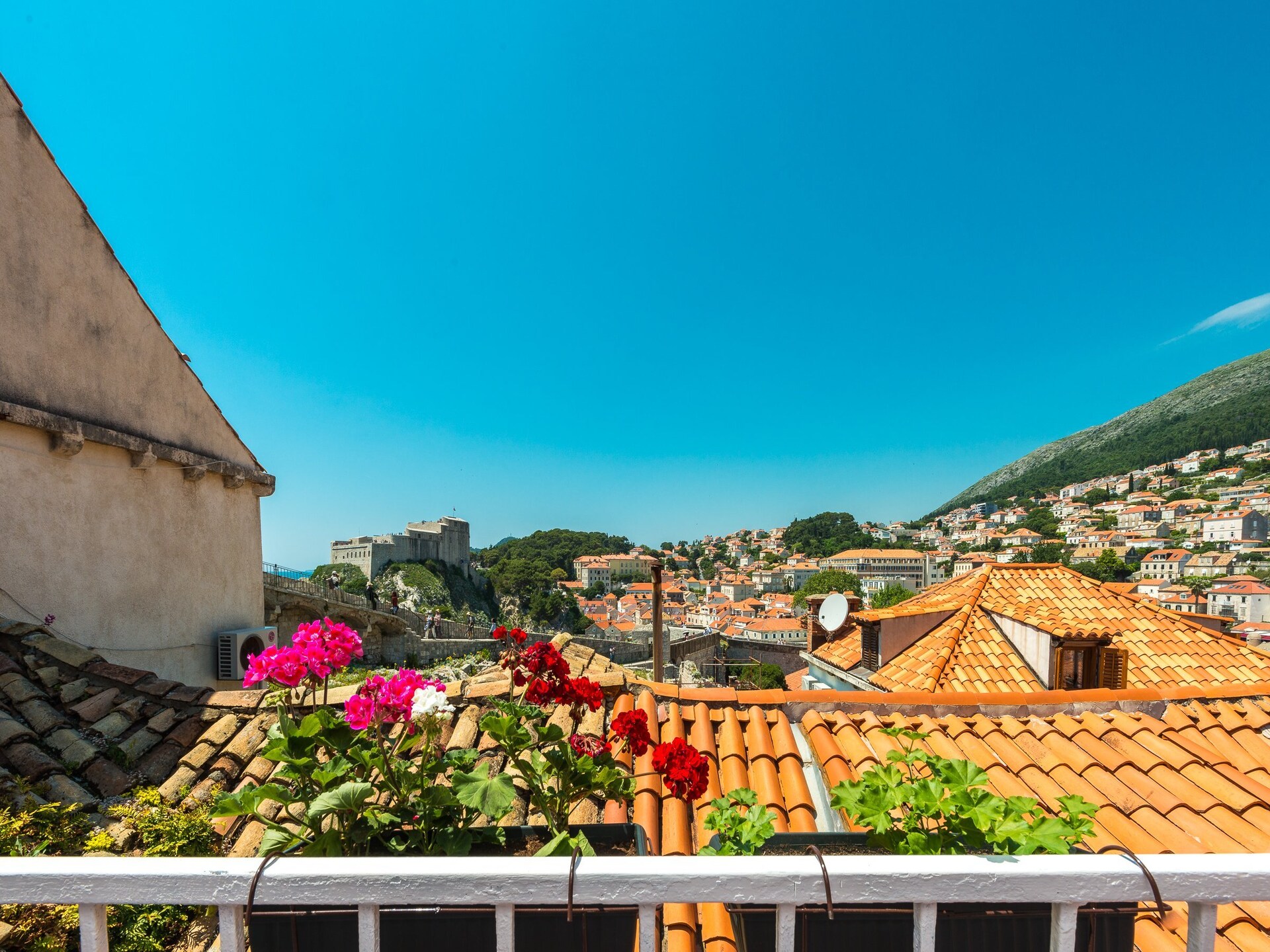 Authentiek appartement binnen de stadsmuren van Dubrovnik met uitzicht op de stad - foto 27