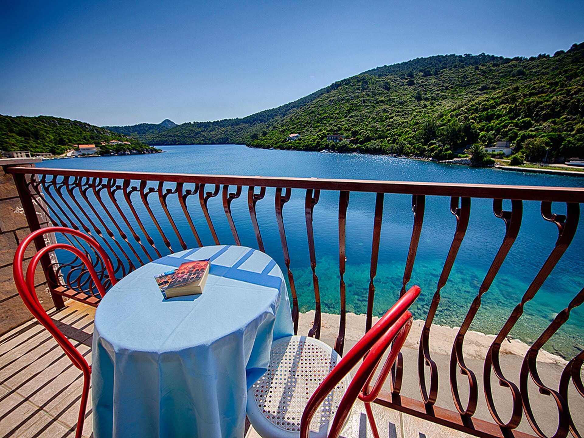 4-persoons appartement aan het strand in Lastovo - foto 8