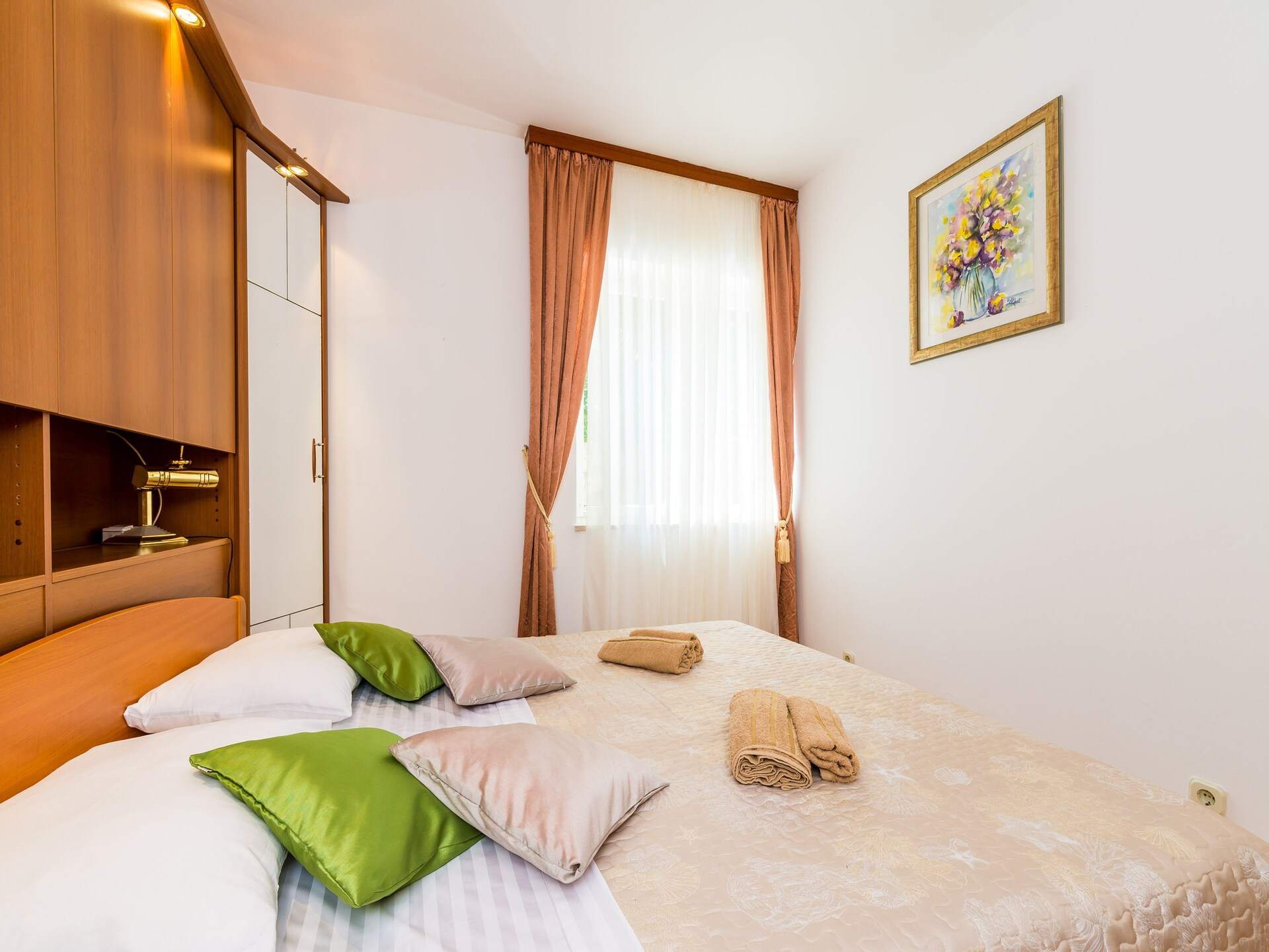 Ruim 2-slaapkamerappartement met terras en tuinzicht in Lapad, Dubrovnik - foto 13