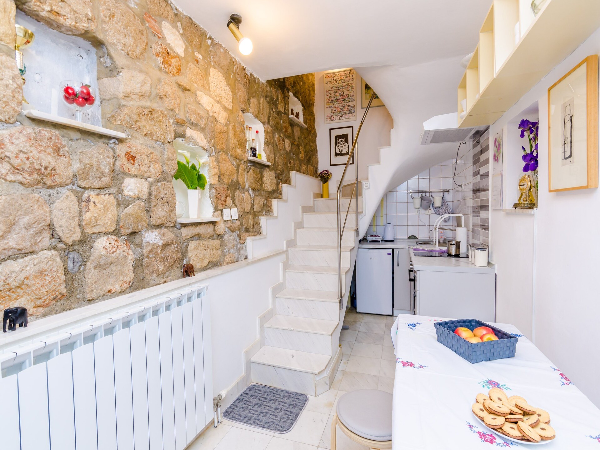 Authentiek Appartement met Uitzicht op de Stad in Hartje Dubrovnik - foto 4