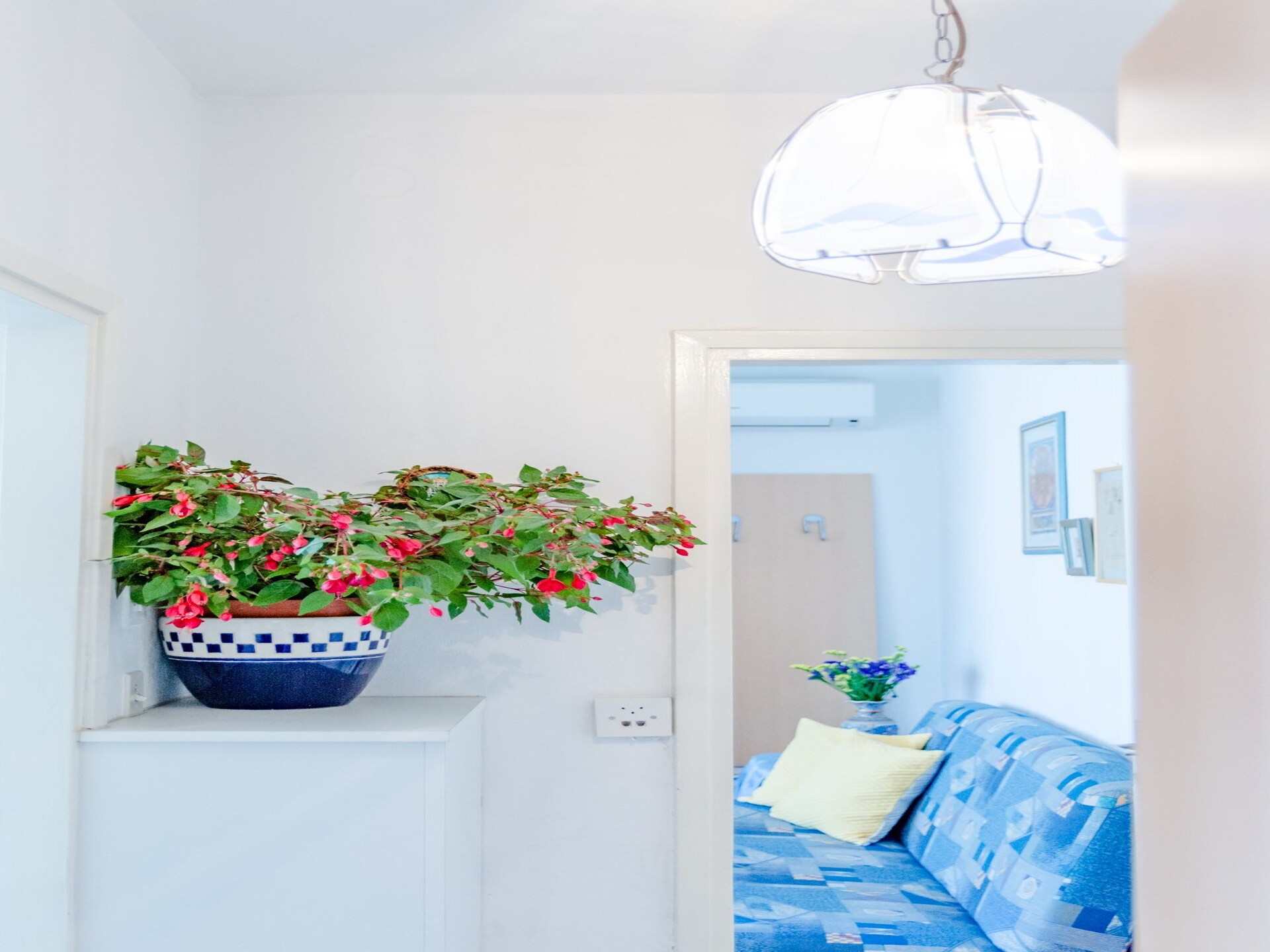 Licht studio-appartement met zeezicht in Split - foto 17