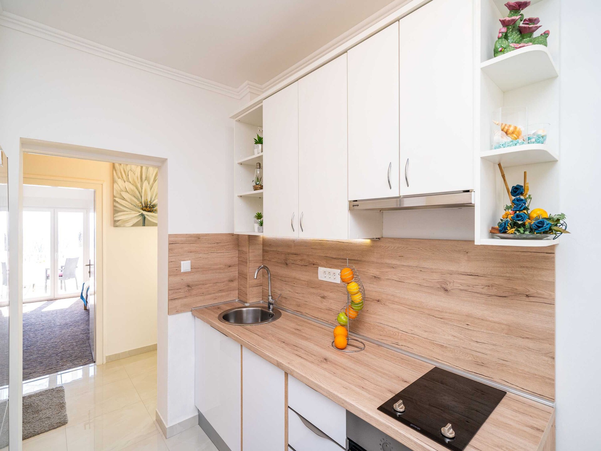 Comfortabel 5-persoons appartement met hot tub en zeezicht in Mlini - foto 9