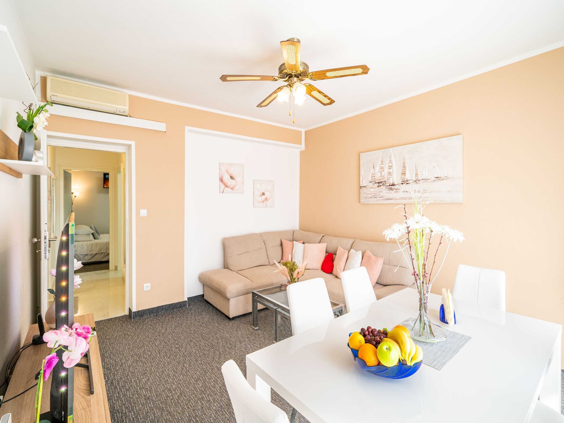 Comfortabel 5-persoons appartement met hot tub en zeezicht in Mlini - foto 4