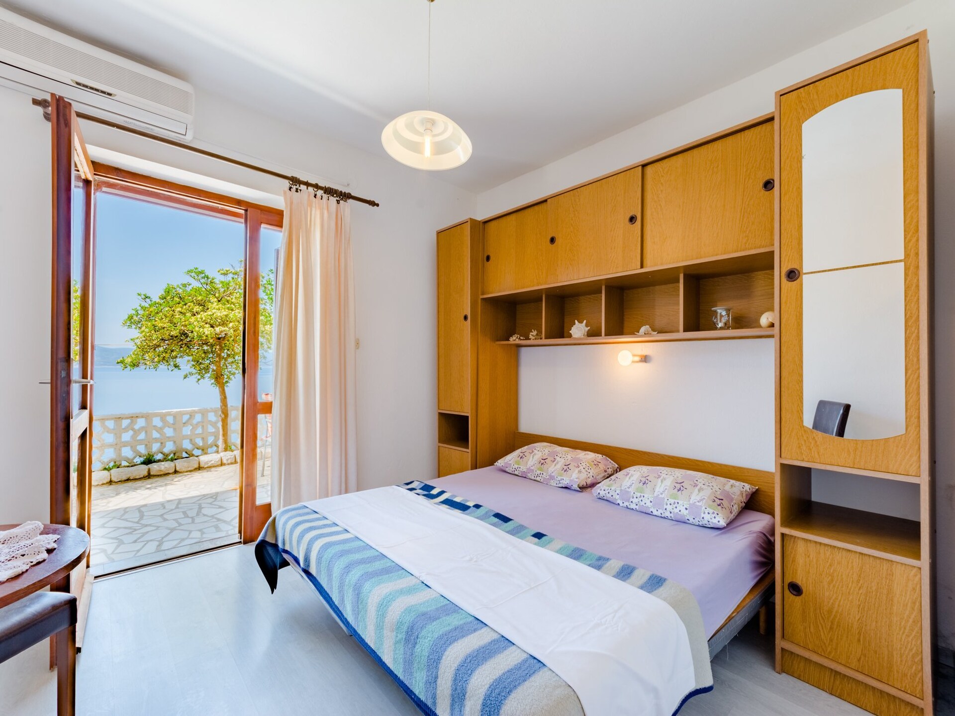Aan het strand: Ruim appartement met zeezicht in Brela - foto 8