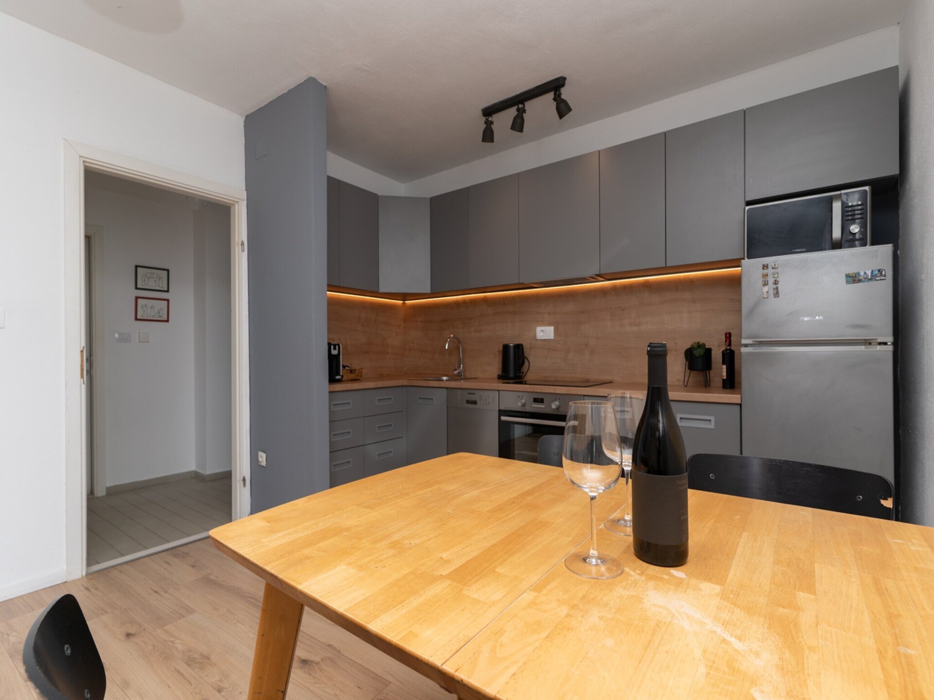 Op 800 m van het strand: Ruim appartement in Molunat met zeezicht - foto 2
