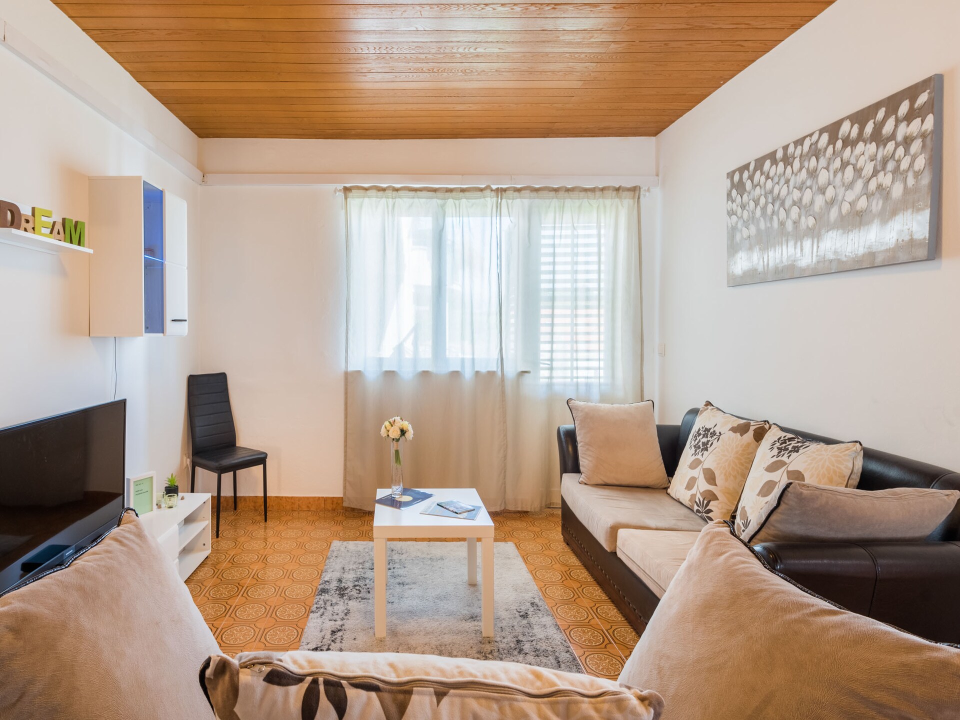 Ruim appartement met balkon op 15 minuten van het centrum van Split - foto 5