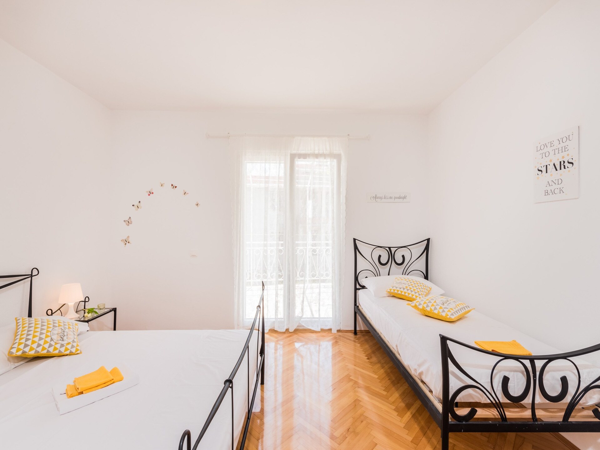 Ruim appartement met balkon op 15 minuten van het centrum van Split - foto 18