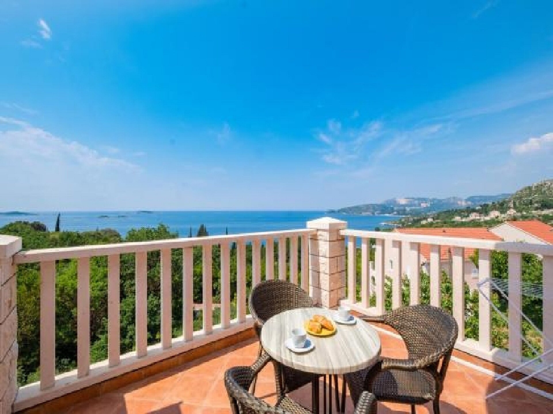 Deluxe appartement met zeezicht en terras nabij strand Mlini - foto 11