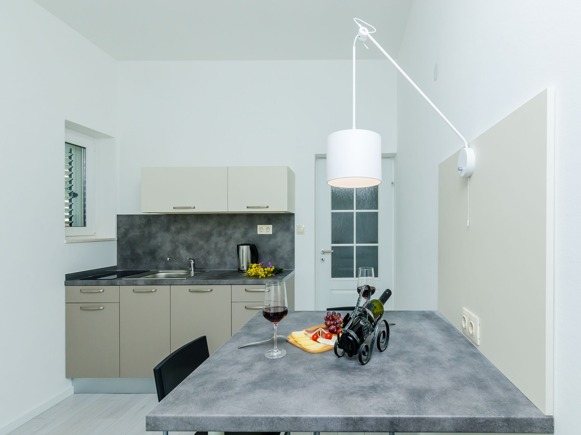 Comfort appartement met balkon en zeezicht nabij Dubrovnik voor 3 personen - foto 8