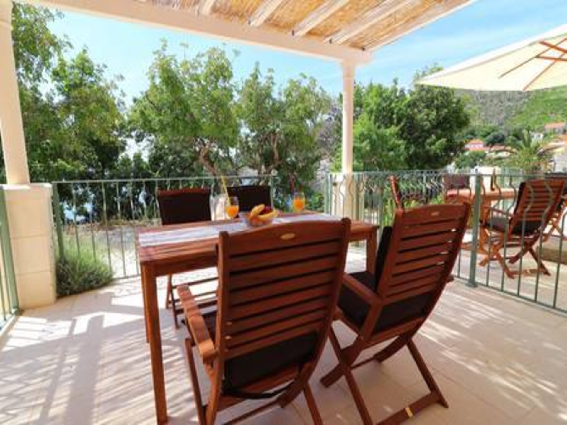 Appartement met zeezicht en terras in rustige Trstenik - foto 37