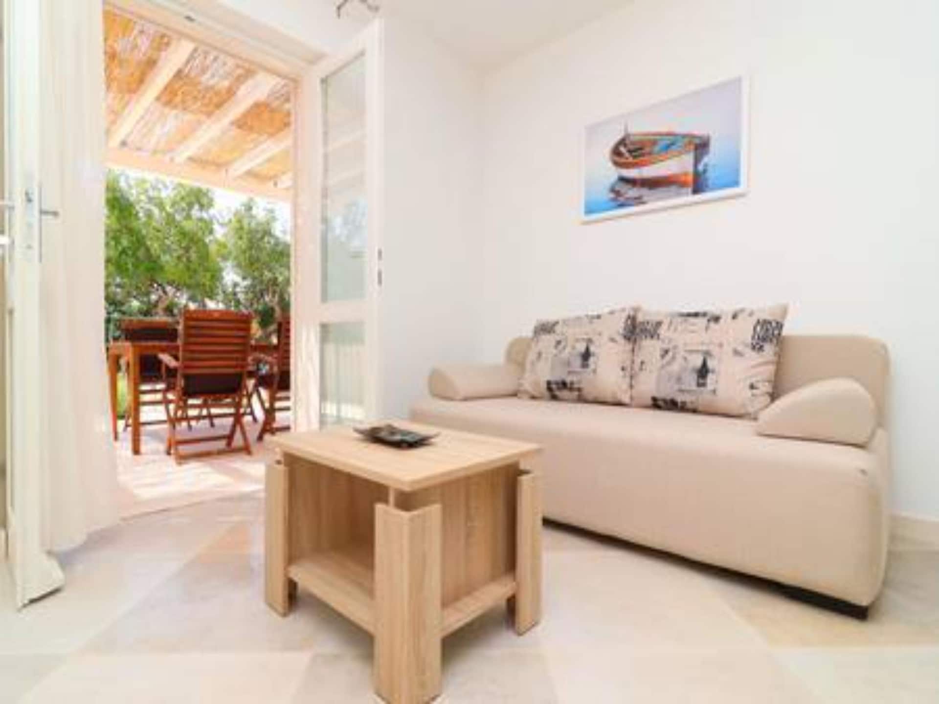 Appartement met zeezicht en terras in rustige Trstenik - foto 8