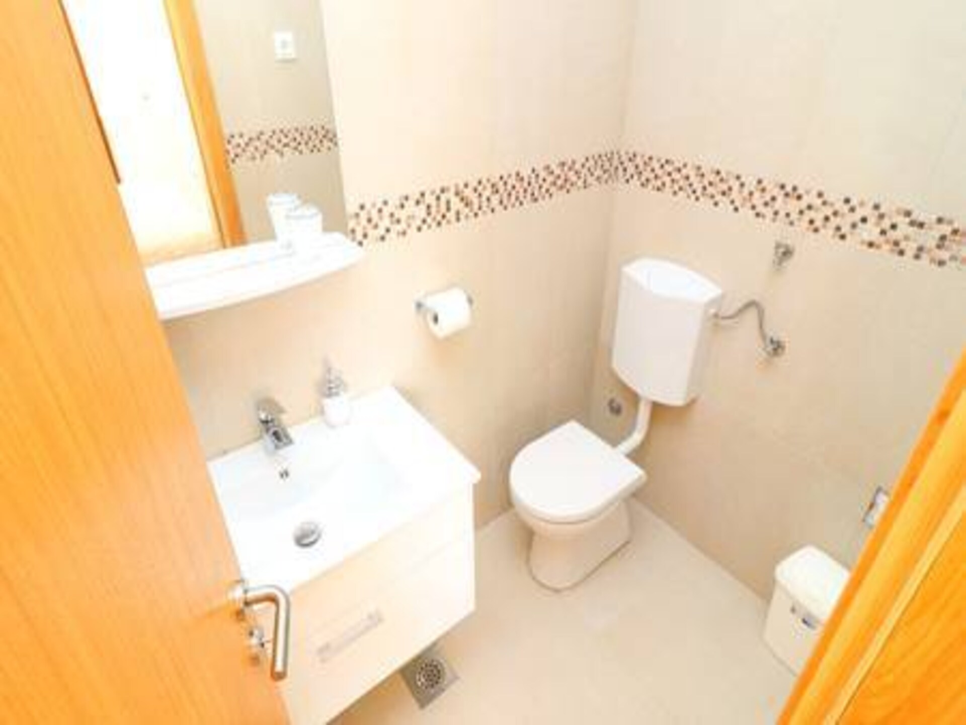 Luxe studio met zeezicht in het rustige Trstenik - foto 10