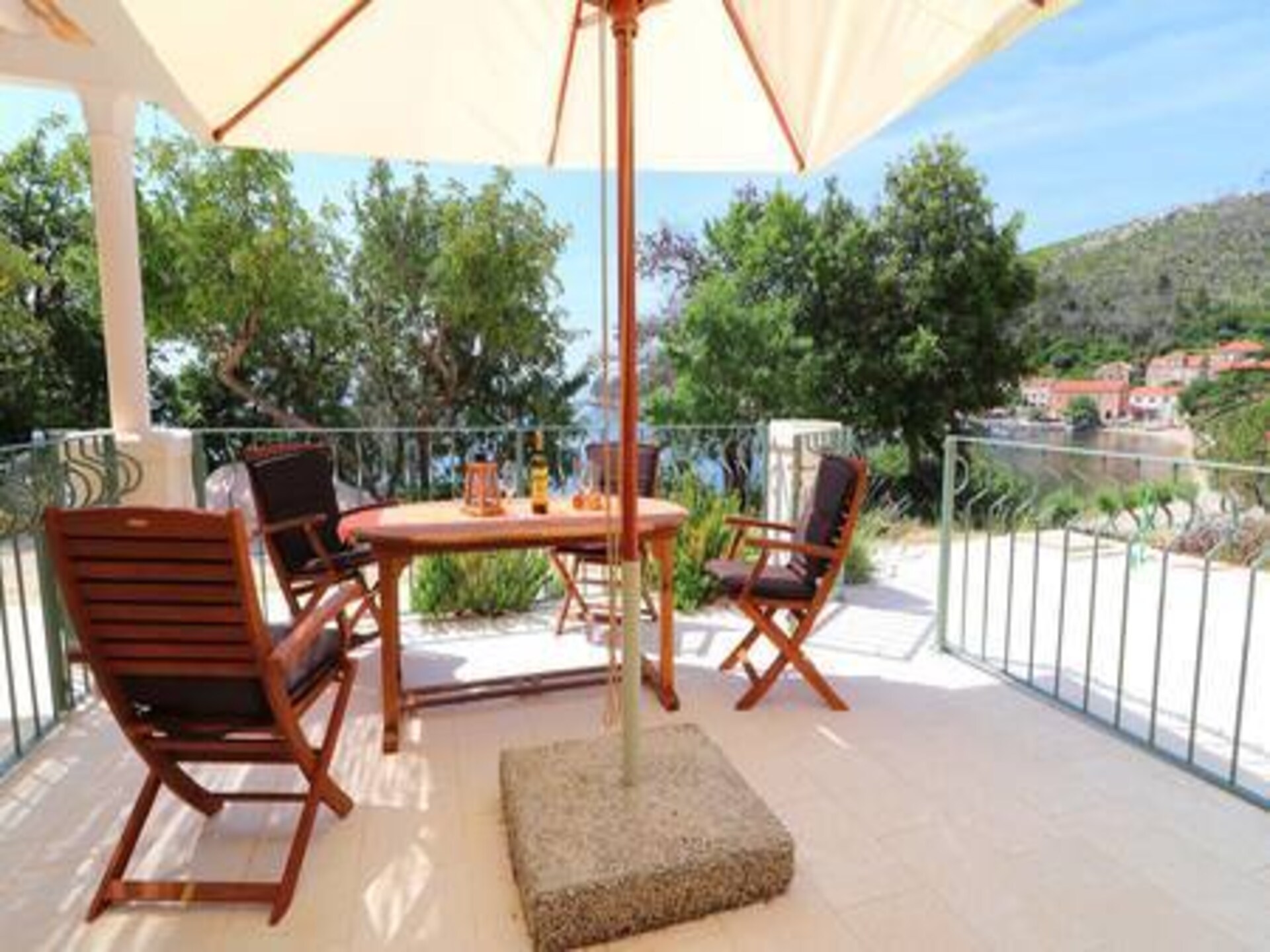 Luxe studio met zeezicht in het rustige Trstenik - foto 15