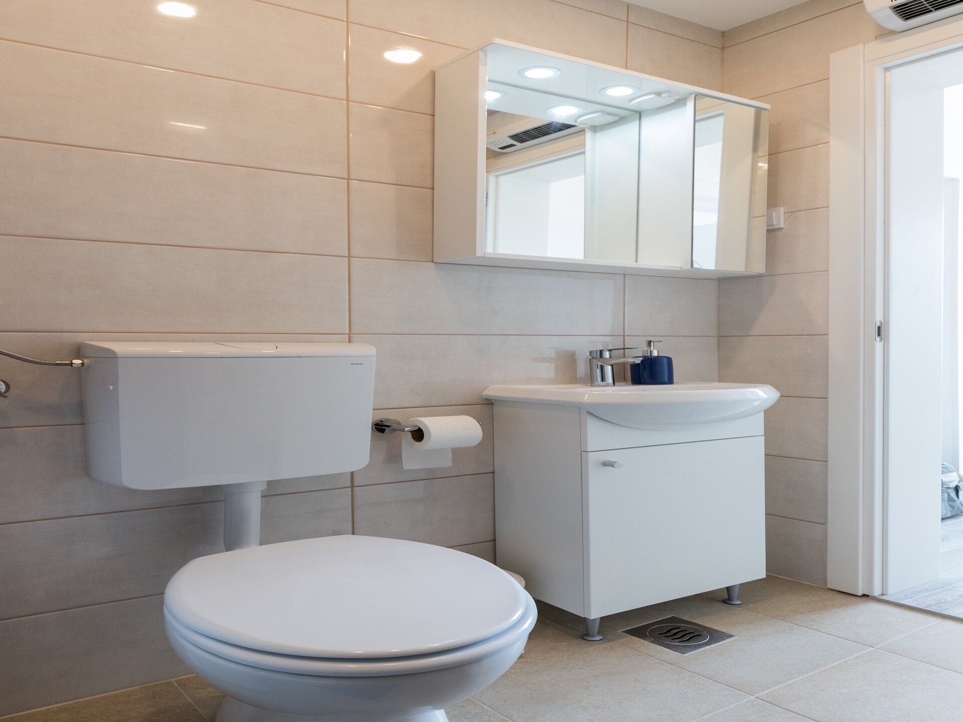 Knus appartement met zeezicht en terras, op 3 km van Dubrovnik Old Town - foto 15