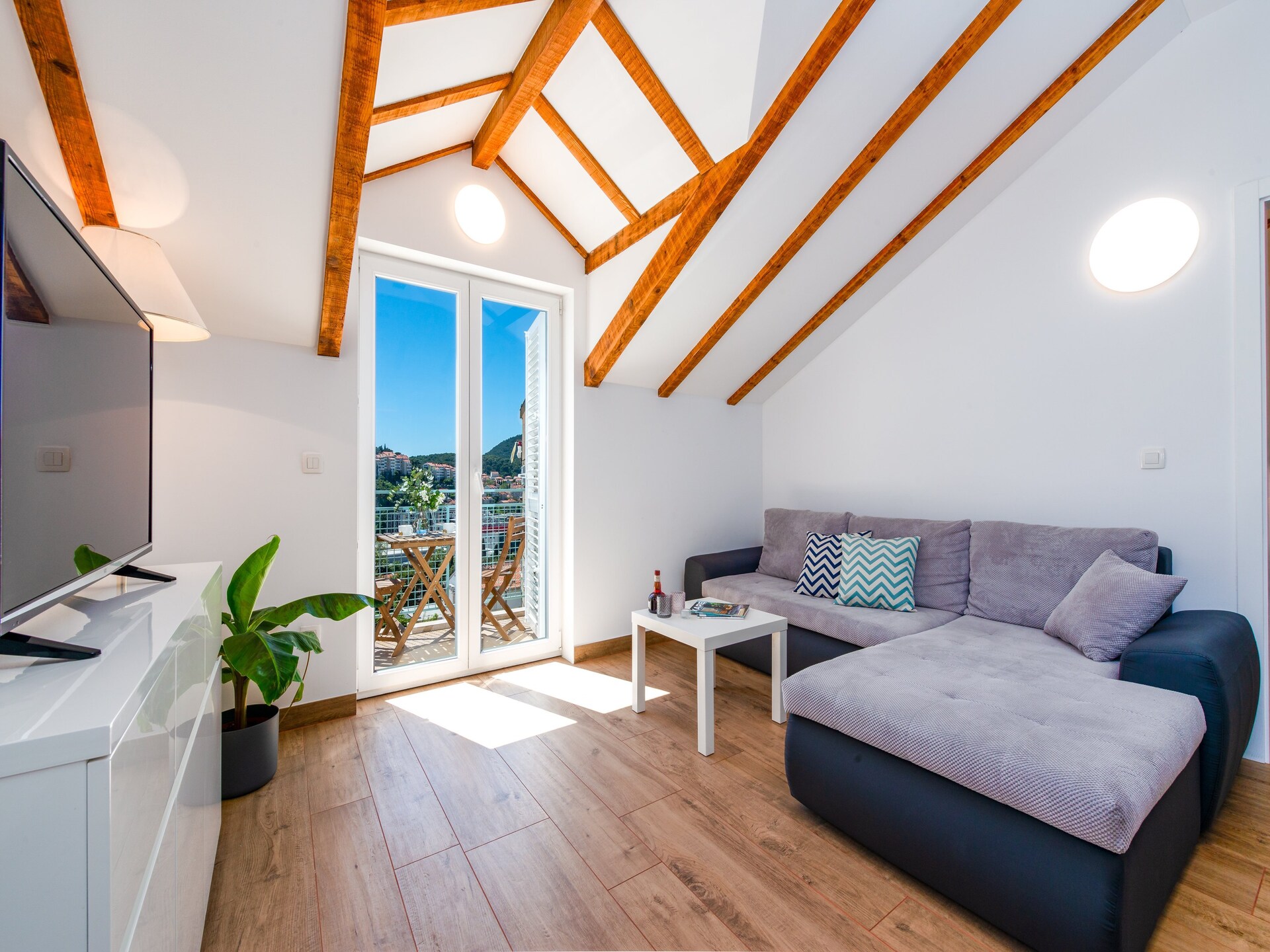Comfortabel appartement met balkon en uitzicht op Dubrovnik – vlakbij strand en oude stad - foto 15