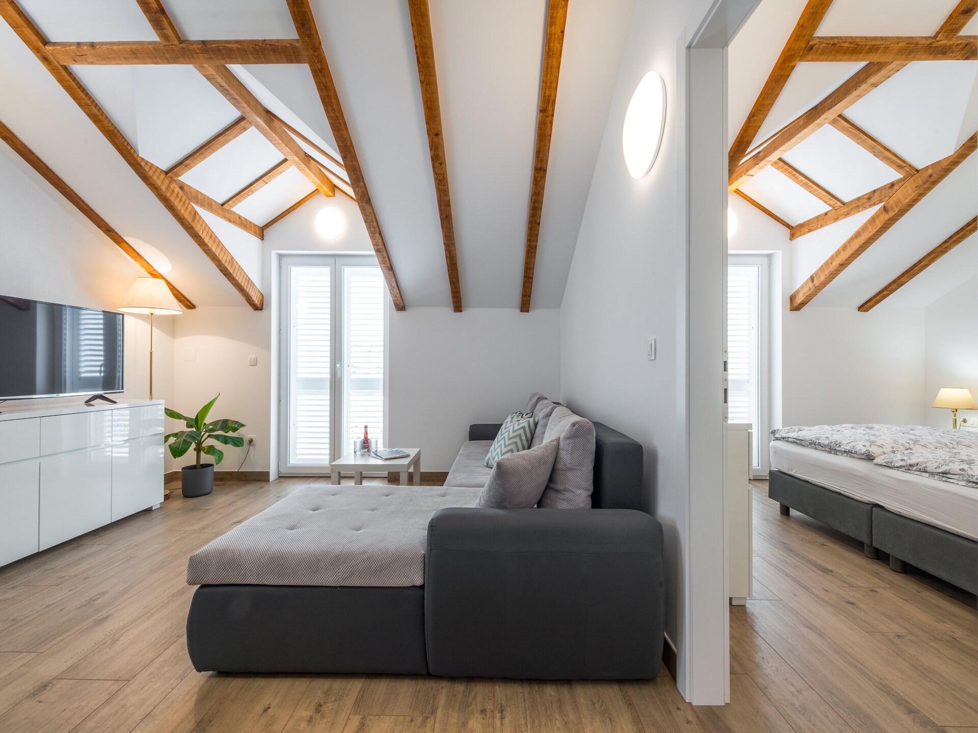 Comfortabel appartement met balkon en uitzicht op Dubrovnik – vlakbij strand en oude stad - foto 1