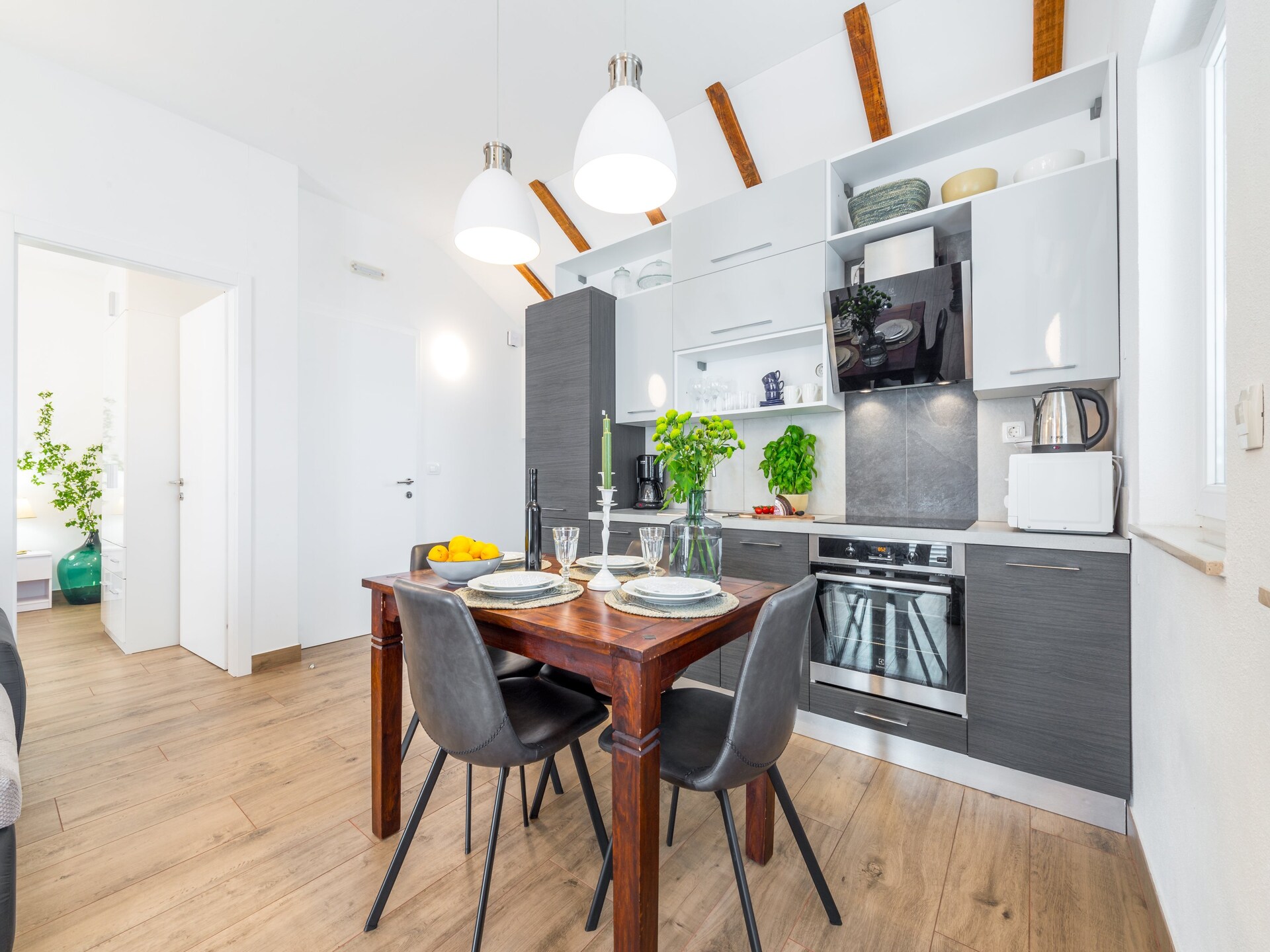 Comfortabel appartement met balkon en uitzicht op Dubrovnik – vlakbij strand en oude stad - foto 13