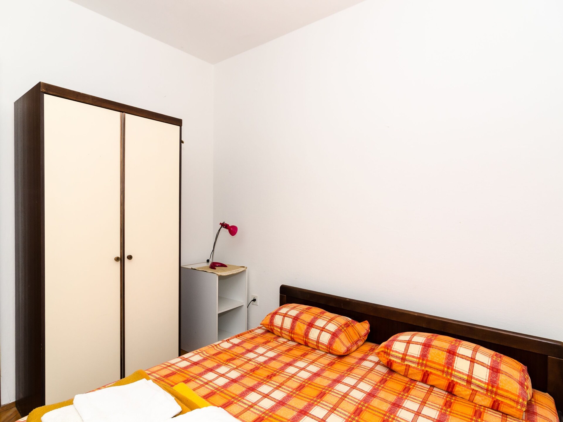 Triple Room 2 in Villa Peragić: Slapen aan de Baai van Molunat - foto 8
